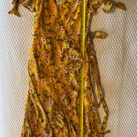 NWT yellow floral dress - Picture 8 of 9